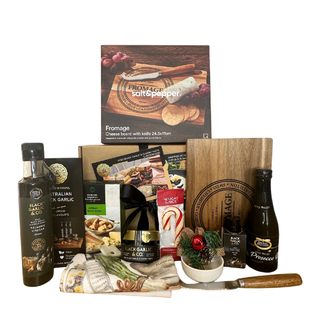 The Black Garlic & Co Christmas Cheese Box